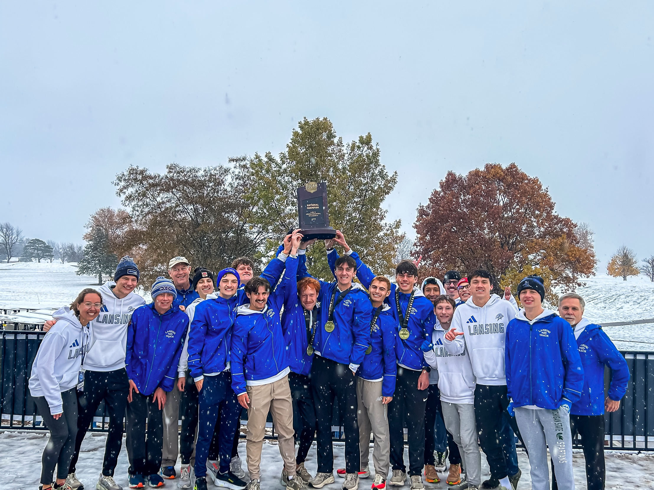Men's Cross Country wins 3rd Consecutive National Title