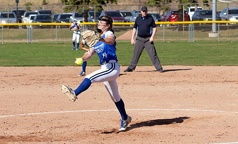 Softball Sweeps Jackson