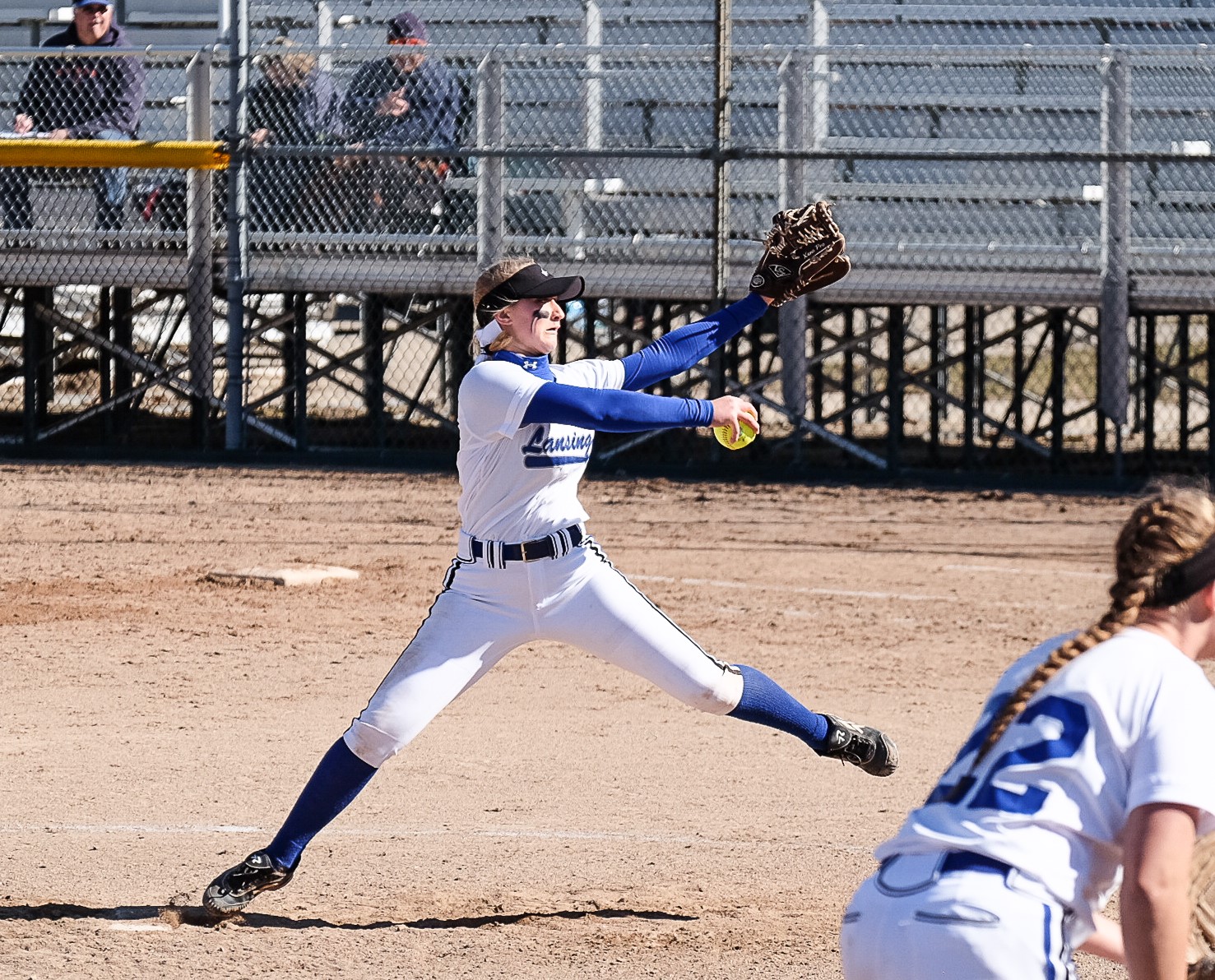 Softball squad dominates Glen Oaks twice